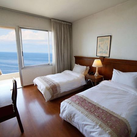 Holiday Home Suites Beirut Eksteriør bilde