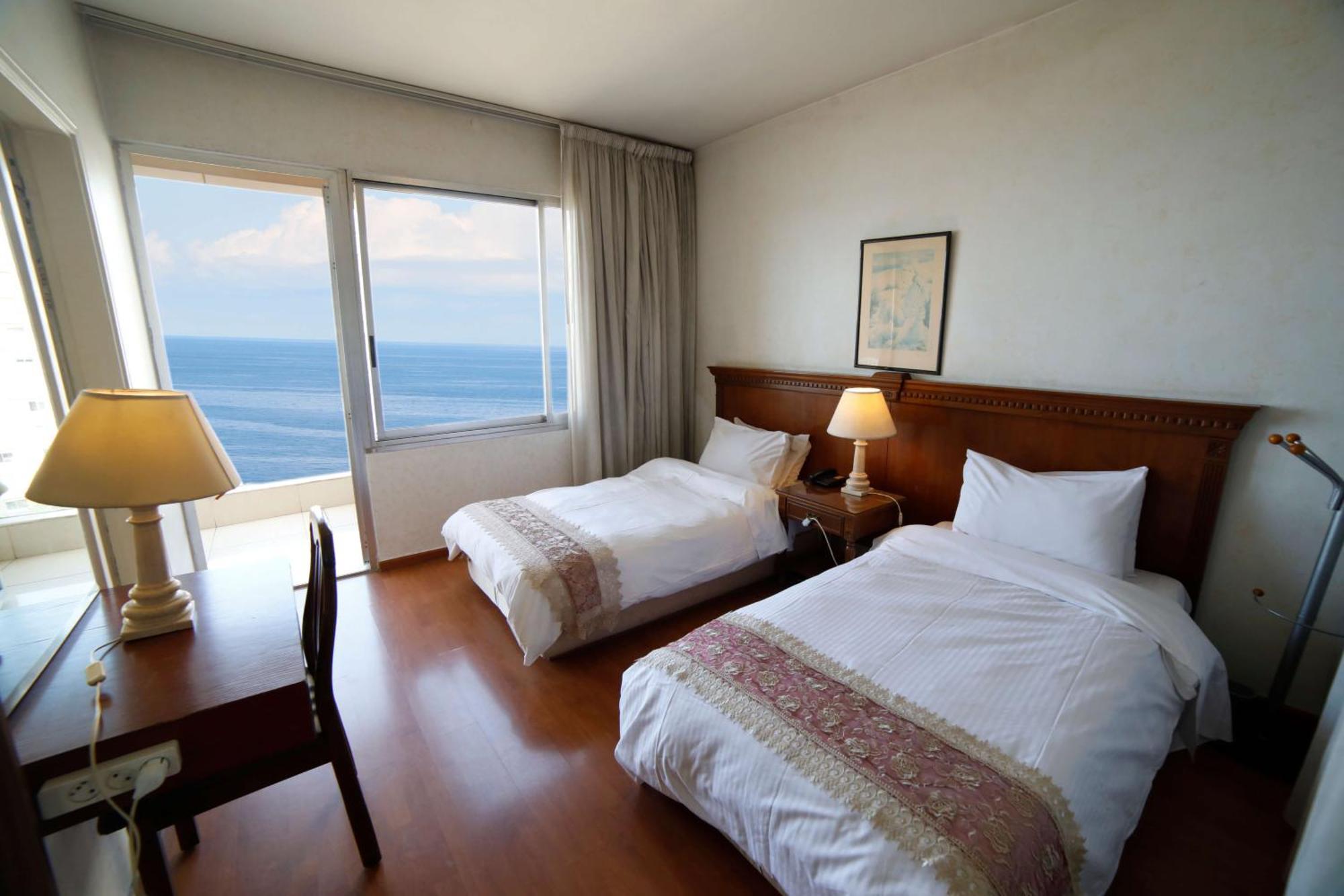 Holiday Home Suites Beirut Eksteriør bilde