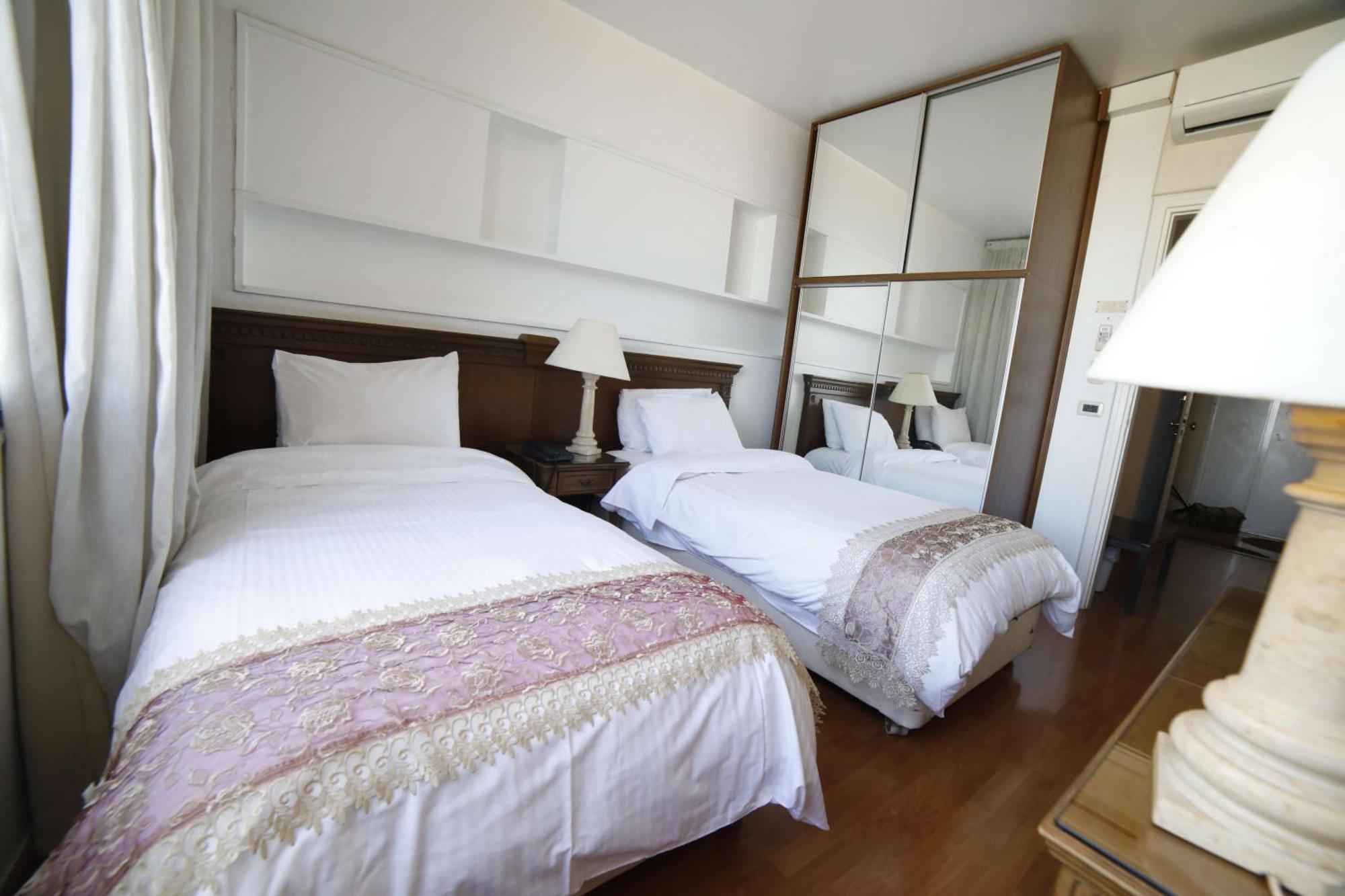 Holiday Home Suites Beirut Eksteriør bilde