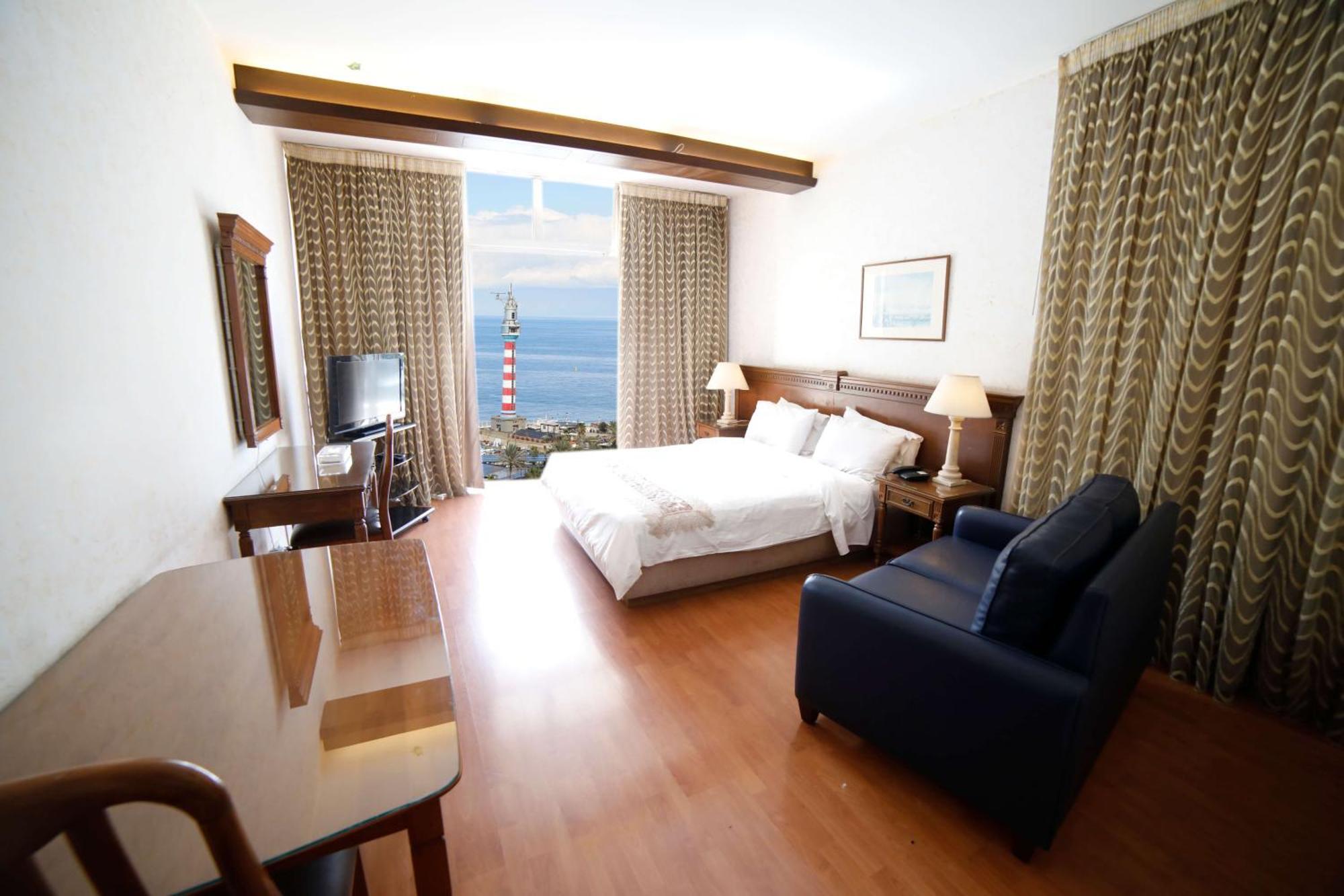 Holiday Home Suites Beirut Eksteriør bilde