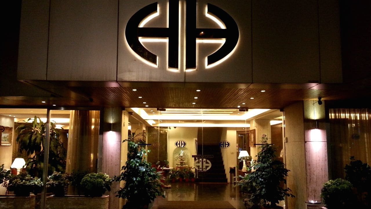 Holiday Home Suites Beirut Eksteriør bilde