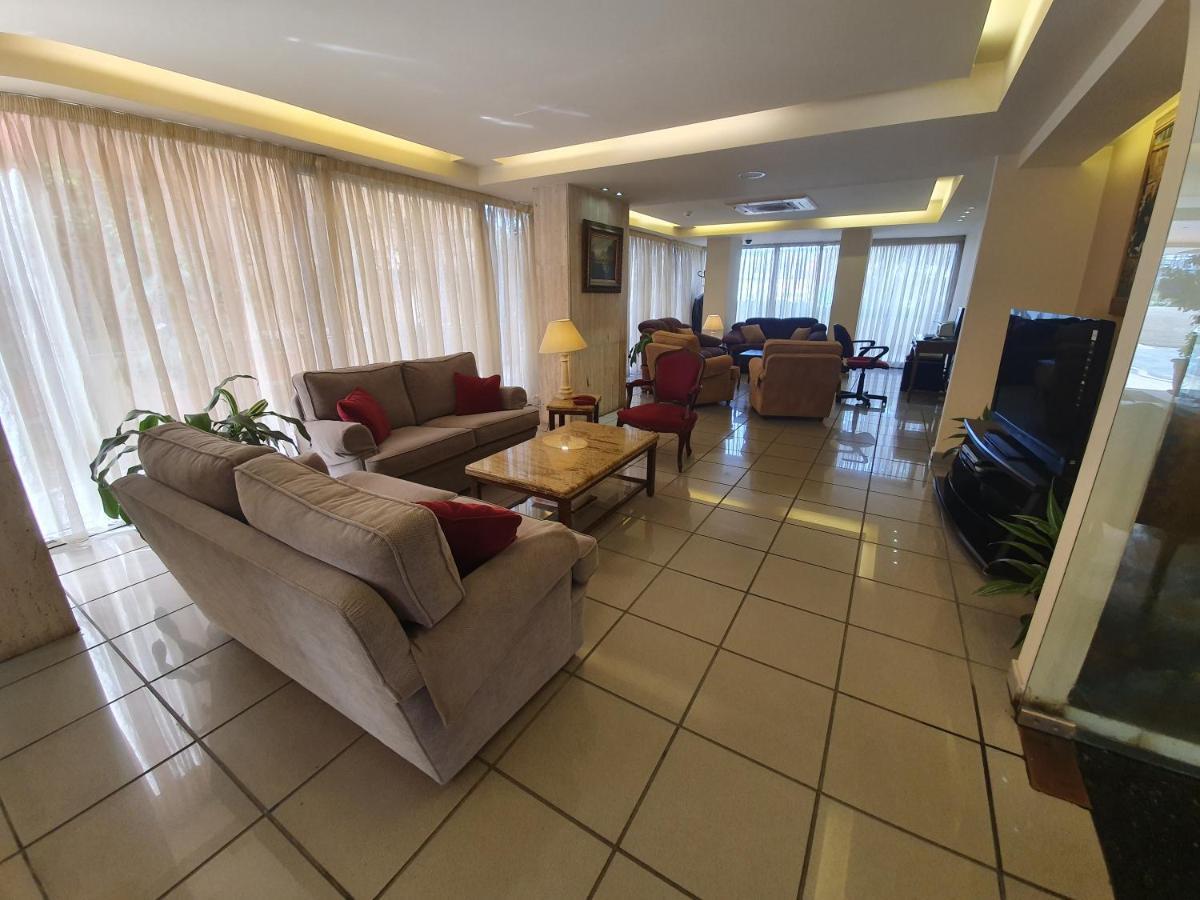 Holiday Home Suites Beirut Eksteriør bilde